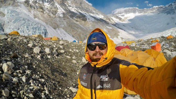 Între Volcanic Seven Summits şi Seven Summits, testul Everestului - Invitat: alpinistul Adrian Ahriţculesei