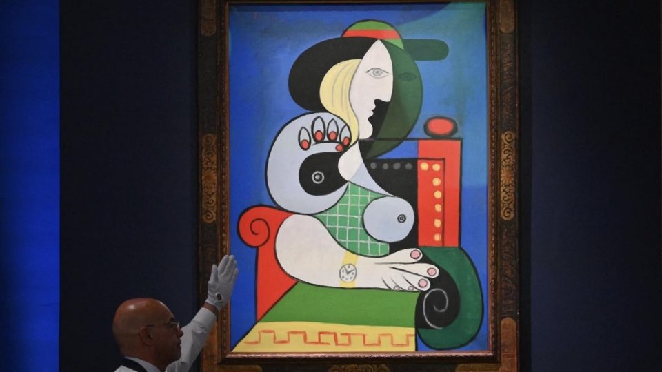 Tabloul „Femeia cu ceas", pictat de Picasso în 1932, a fost vândut la licitaţie pentru aproape 140 de milioane de dolari
