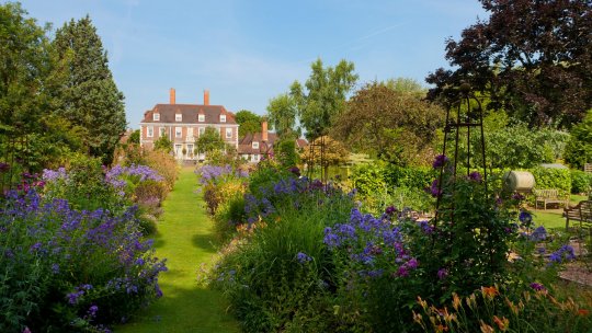 "TIME IS ...ENGLISH": BRITISH ARCHITECTURAL AND LANDSCAPE GLORIES: 'THE SECRET GARDENS' OF SANDWICH, KENT