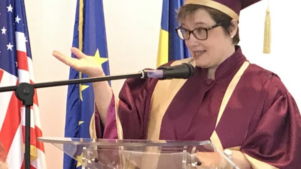 Maria Bucur a primit titlul de “Doctor Honoris Causa” al Şcolii Naţionale de Studii Politice şi Administrative