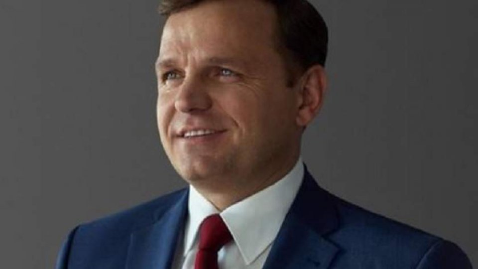 Timpul prezent – Pro-europeanul Andrei Năstase e noul primar al Chişinăului