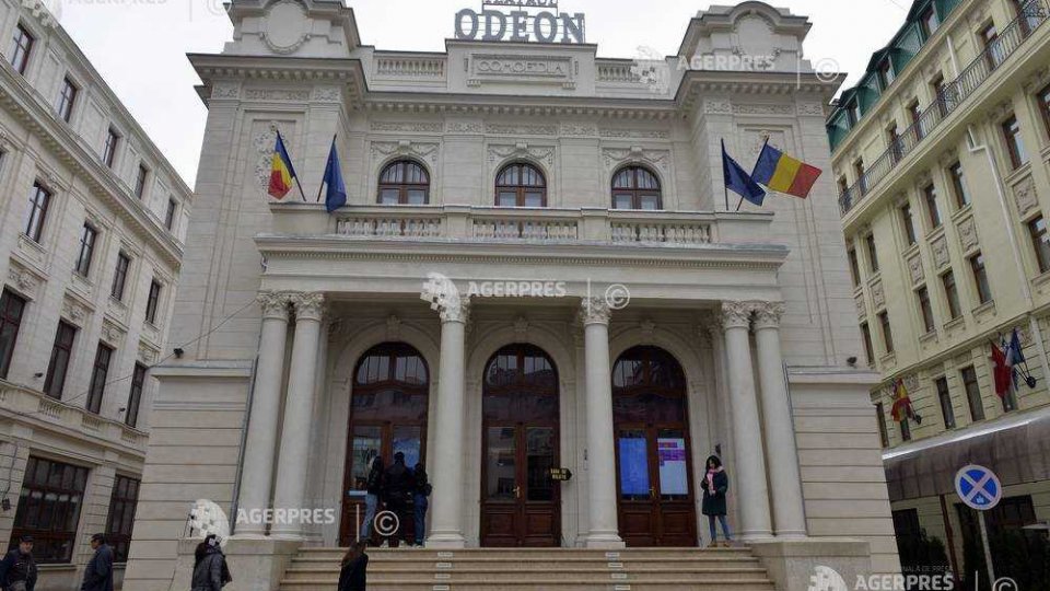Teatrul Odeon are doi manageri?