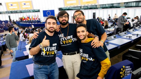 Anul european al tineretului 2022 – un an care să compenseze daunele cauzate de izolare