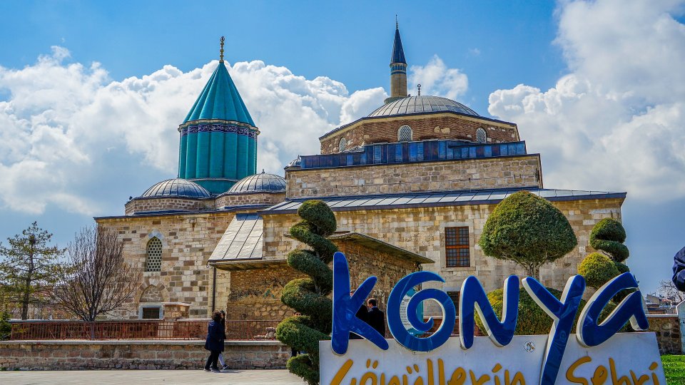 Vacanță în FM, luni 2 ianuarie - Orașe cu istorii milenare: Ierihon, Konya, Argos