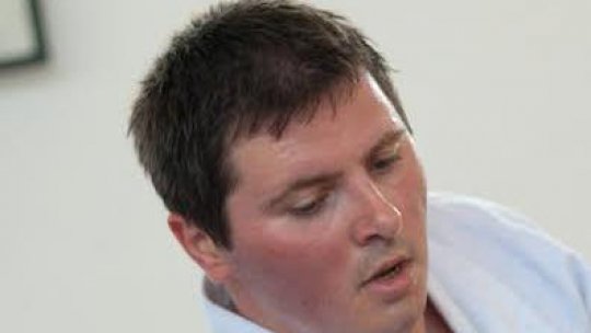 Texte şi pretexte: Ficţiunea şi realitatea ca motor psihoterapeutic