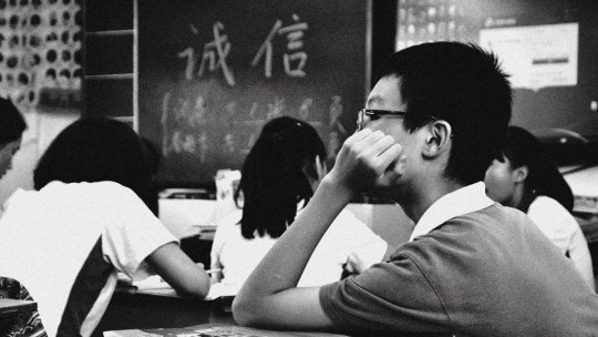 I Clasă – Noutăți de la Ministerul Educatiei, școala în mediul rural și sfaturi pentru părinți