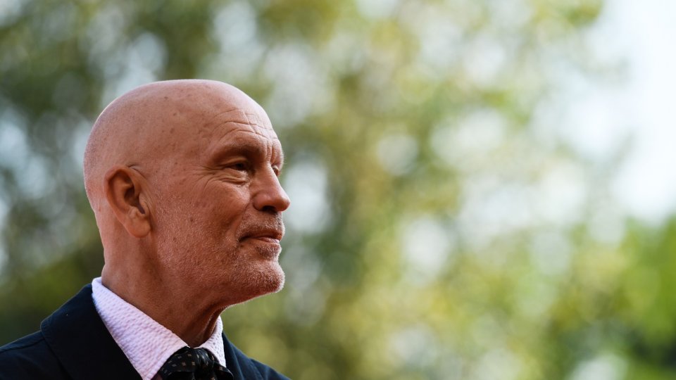 Actorul John Malkovich va juca într-o piesă de teatru la Timișoara