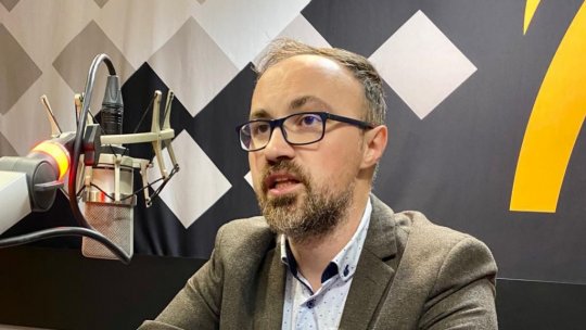Timpul prezent - Undă verde din partea Comisiei Europene pentru aderarea Republicii Moldova și a Ucrainei. Lungul drum către Europa | PODCAST
