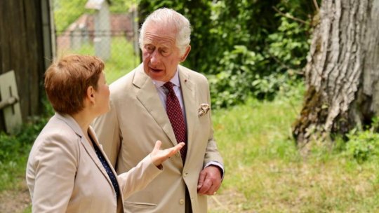 INTERVIU cu Caroline Fernolend, cea care l-a invitat pentru prima dată pe Regele Charles la Viscri | PODCAST