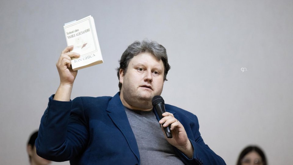 Izvoare de filosofie: Mediul digital și virtualizarea existenței umane