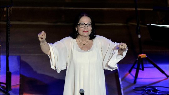 Vocea Umană - Nana Mouskouri | PODCAST