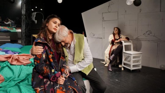 „Achit în avans” de Nadejda Ptușkina, în regia lui Emil Gaju, cea mai nouă producție a Teatrului Național Iași, lansată înainte de Crăciun