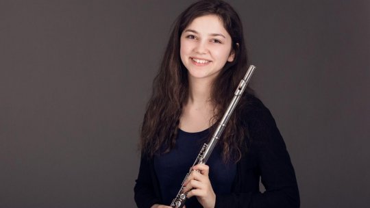 "Viața într-o valiză" • Interviu cu flautista ucraineană Mariia Velia