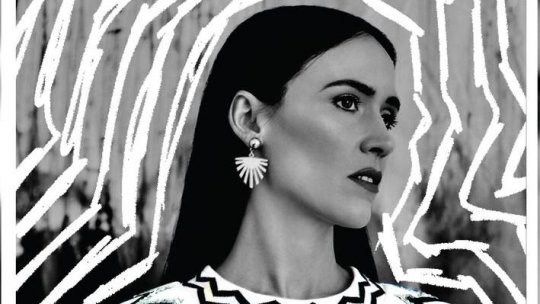 La Chica revine în România