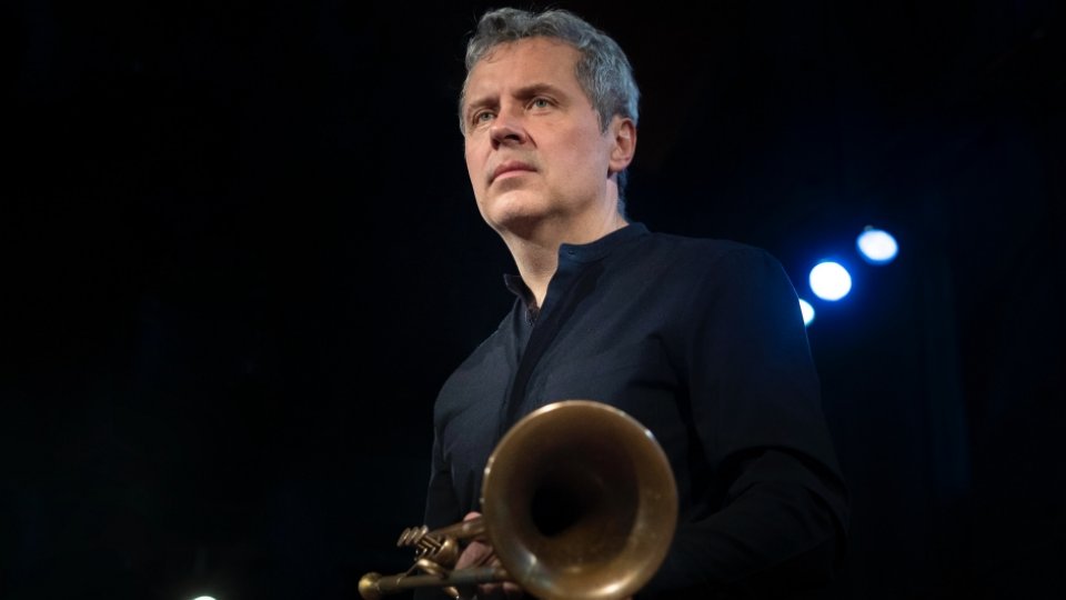 Trompetistul de talie internațională,  ALEX SIPIAGIN, va cânta cu  BIG BAND-UL Radio România!