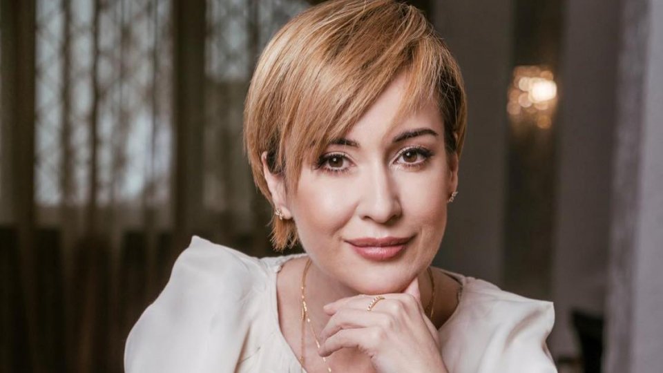 "Viața într-o valiză" • "Războiul ar trebui să ne facă mai atenți la ce se întâmplă în jurul nostru", spune actrița Medeea Marinescu