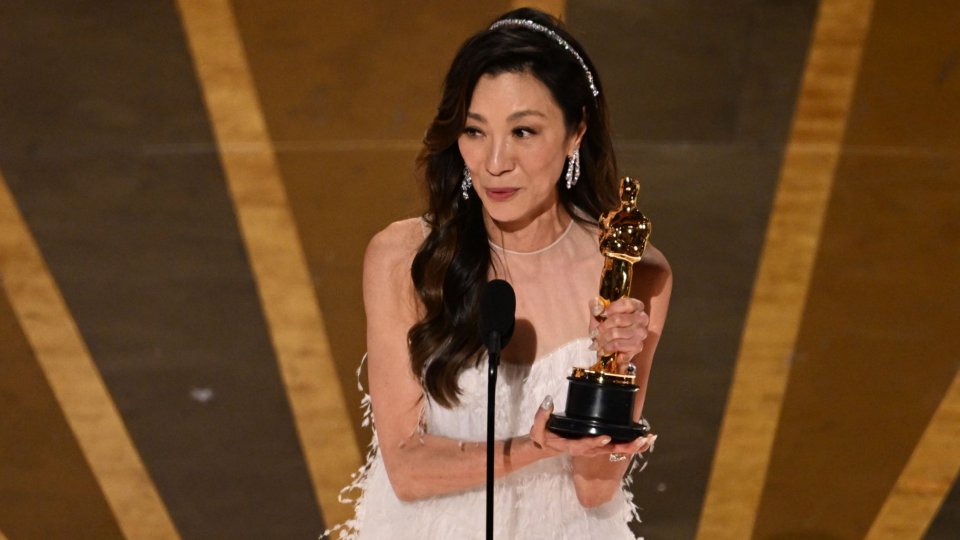 OSCAR 2023: Michelle Yeoh a câştigat premiul pentru cea mai bună actriţă în rol principal