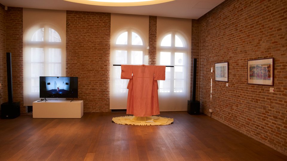 Expoziția „Călătorie în lumea stampelor Meiji” se prelungeşte până pe 10 aprilie, la ARCUB – Hanul Gabroveni