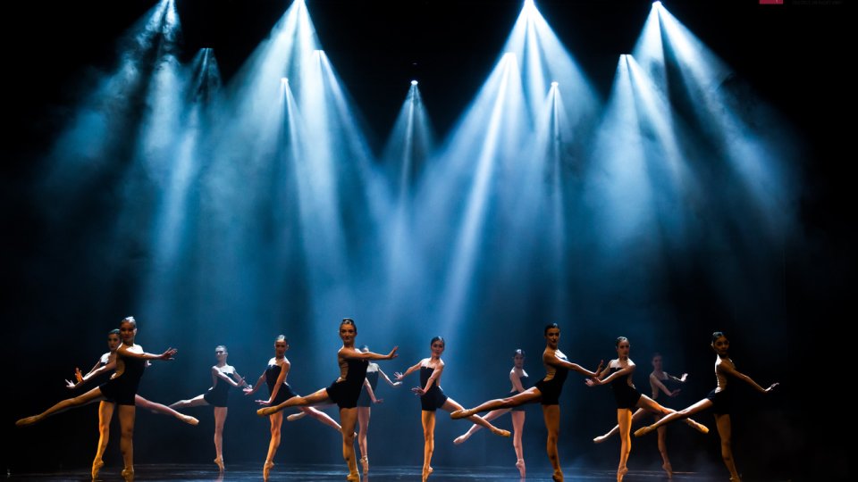 Teatrul de Balet Sibiu dansează în premieră pe scena Festivalului Internațional de Teatru de la Sibiu
