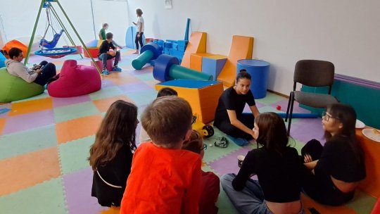 "Ne-am propus să împrietenim copii cu dizabilități cu copii tipici. Și am reușit"