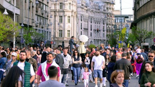 Spectacole de teatru pentru copii, ateliere interactive și expoziții, în programul celui de-al doilea weekend al evenimentului „Străzi deschise – Bucureşti, Promenadă urbană”
