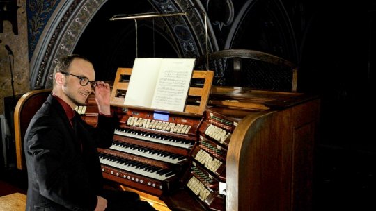 Organistul Eduard Antal susţine în iulie-august ediţia a V-a a Turneului Naţional Orgile României