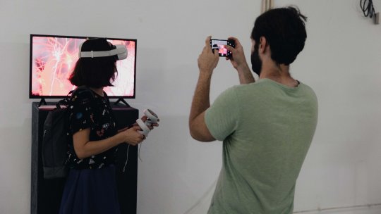 Traseul Neo Art Connect continuă cu noi expoziții de artă și știință