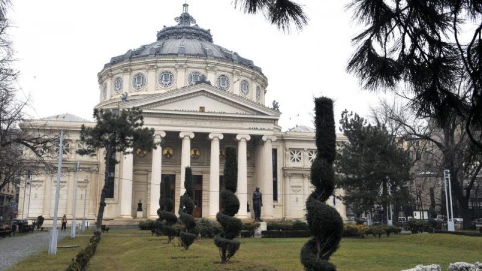 Pianistul Andrei Vieru, într-un recital extraordinar la Ateneul Român, care închide stagiunea de concerte 2022-2023