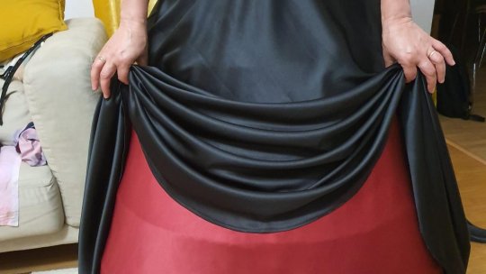 17 iulie 2023 - Rochia cu geometrie variabila - o fuziune a artei, științei și funcționalității