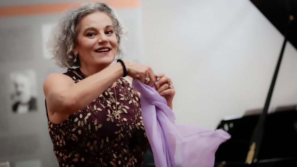 Povestea Phoenix, Vorbitorincii, Ducu Bertzi, Adrian Cioroianu, Maia Morgenstern, Robin and the Backstabbers și alţi invitaţi speciali în al doilea weekend al Festivalului de Film și Istorii