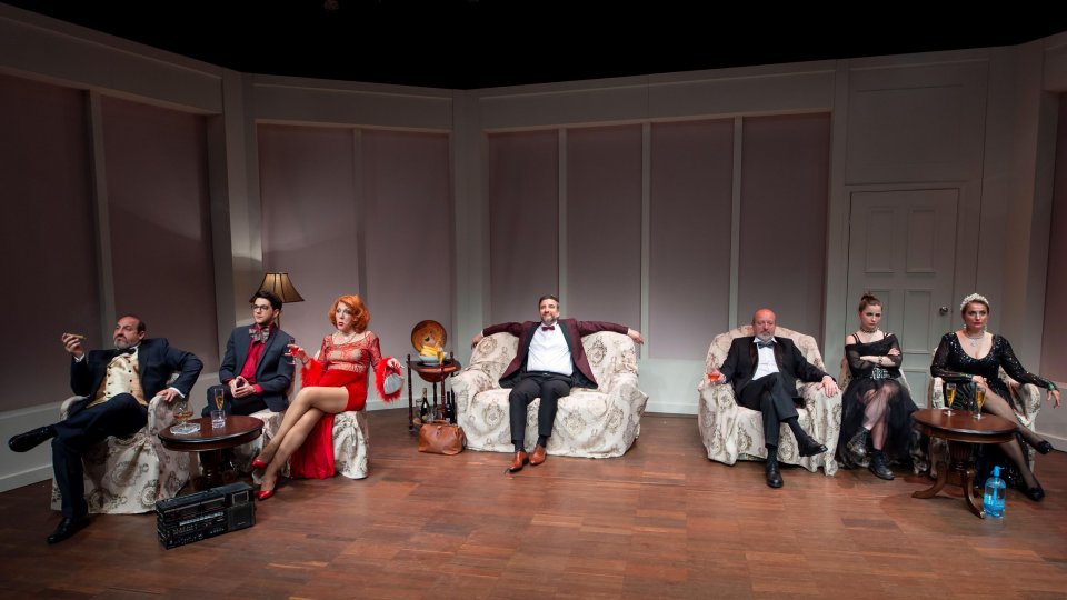 Comedia „Cheful suprem” revine pe 14 și 20 septembrie, pe scena ARCUB