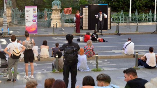 Expoziții de pictură, spectacole de teatru și ateliere de lectură în Programul „Străzi deschise – București, Promenadă urbană” de pe 5-6 august