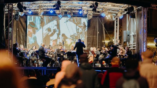 A doua ediție a FILAfest îi invită pe tineri în Piața Sfatului din Brașov