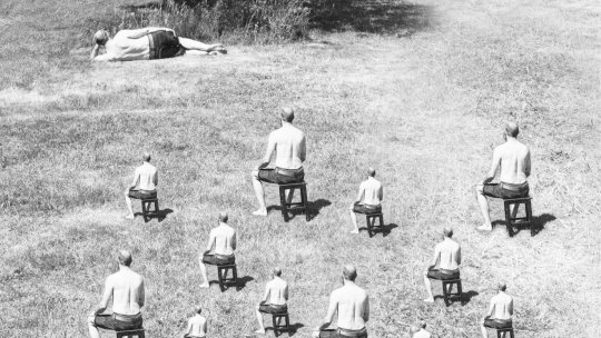 „Absurd realities” - un spectacol regizat de un român în Norvegia