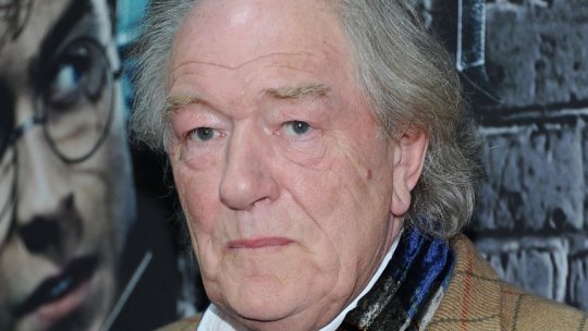Actorul Michael Gambon, celebru pentru rolul vrăjitorului Albus Dumbledore din seria de filme ”Harry Potter”, a murit la vârsta de 82 de ani