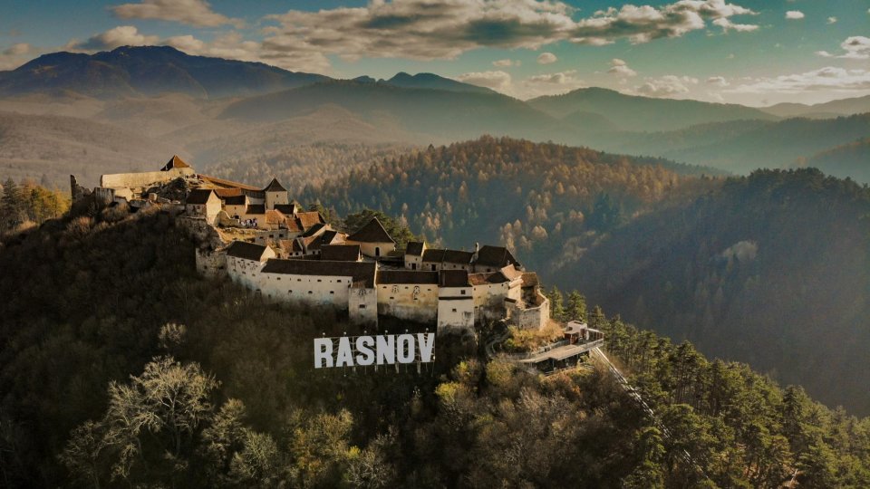 Peste 40 de invitați speciali din Norvegia și alte țări europene vor participa la Festivalul Medieval de la Râșnov