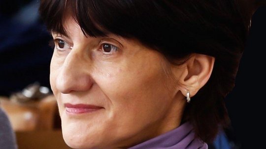 Timpul prezent - Oltița Cîntec, critic de teatru: „Mă tem că de Ziua Culturii Naționale sărbătorim Blue Monday” | PODCAST