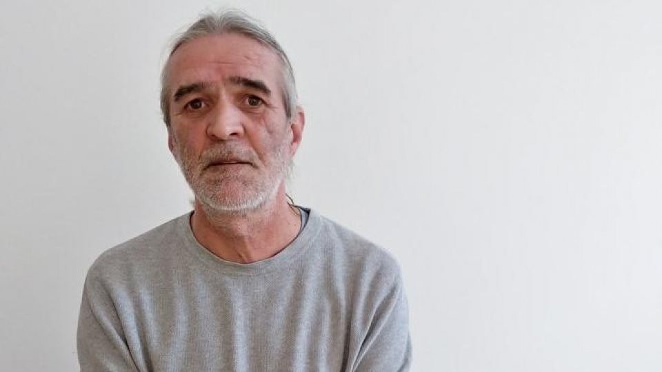 Timpul prezent - Marin Mălaicu-Hondrari: „Cu siguranță cărțile te ajută să suporți mai ușor viața”