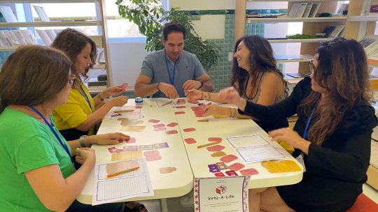 Cum își pot dezvolta tinerii abilitățile financiare esențiale? | PODCAST