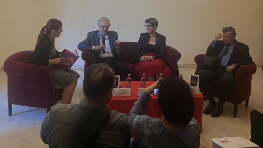 Mihai Petrovici: „Este o provocare să poți produce în laborator proprietăți ale materiei specifice pentru diverse etape ale evoluției Universului” | PODCAST