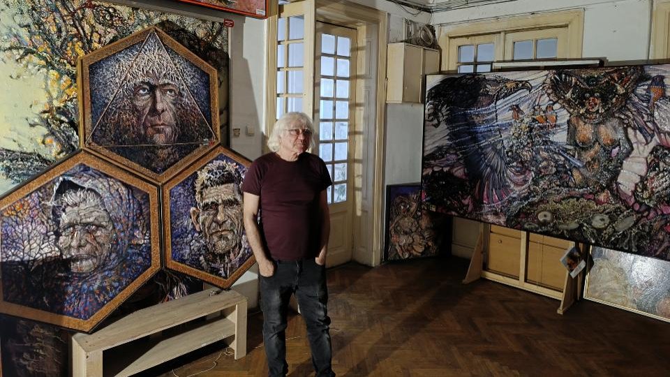 Ion Nedelcu - „Atelierul este locul unde frămânți ideile, unde le încerci, unde le dai viață și se nasc acolo, în funcție de calitățile tale creative”