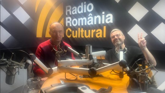 INTERSECȚII: Structuri și Fluxuri. Explorarea Multiplexității în Sociologia Contemporană