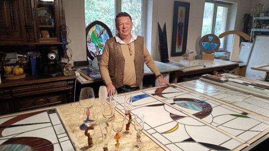 Adrian Bândea - „Atelierul înseamnă pentru mine totul (...) Aici sunt căutările și trăirile cele mai intense”