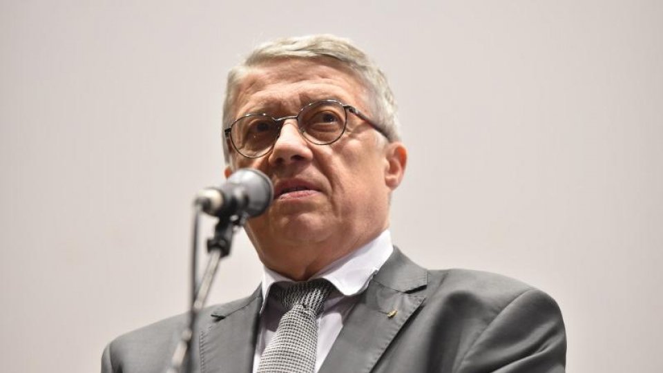 Virgil Ștefan Nițulescu, colinde pentru Ceaușescu