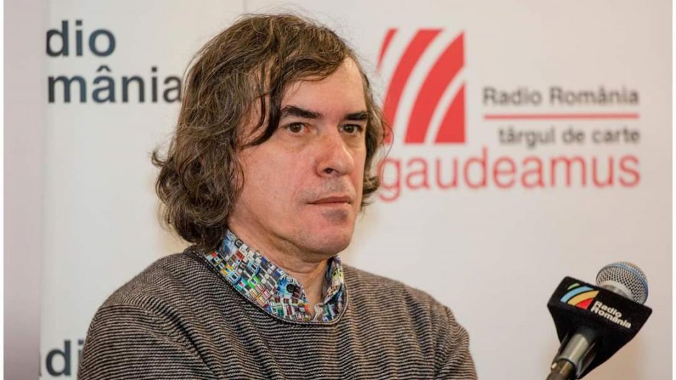 Scriitorul Mircea Cărtărescu, președinte de onoare al Târgului de Carte Gaudeamus: ”Cărţile nu sunt un ornament al vieţii! Pe ele s-a bazat viaţa societăţilor de cel puţin 3.000 de ani încoace, de la Homer şi de la Sappho. Noi suntem cărţile!"