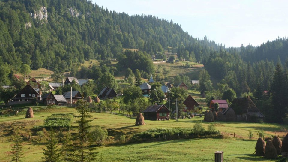 Dosar de patrimoniu: Parcul Natural Apuseni şi Ecomuzeul Ţării Moţilor