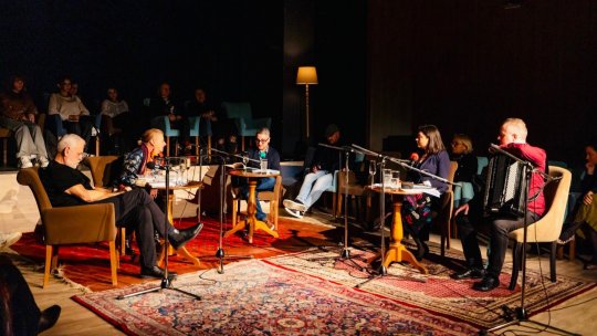 Poeme șoptite, la Radio România Cultural | PODCAST