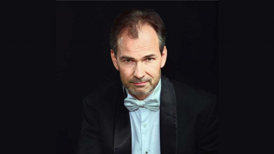 Cristian Sandu - „Ascultarea muzicii conștient este realmente un act de cultură”