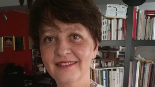 Născut în Romania cu Simona Corlan-Ioan, profesor universitar doctor, scriitor şi diplomat