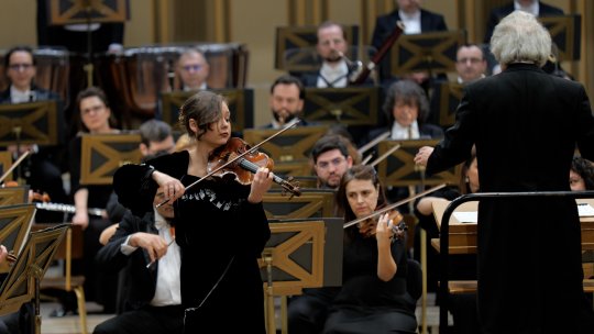 Violonista Alexandra Conunova: ”Ateneul Român este ca o casă pentru mine, iar muzicienii din orchestră sunt ca o familie”
